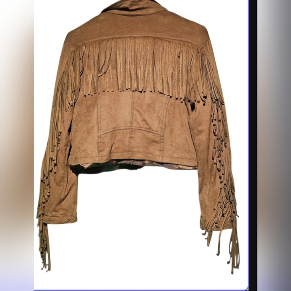 CoffeeShop Tan Faux Suede Fringe Jacket Size Large EUC 21 PTP 17 Length - Picture 2 of 4